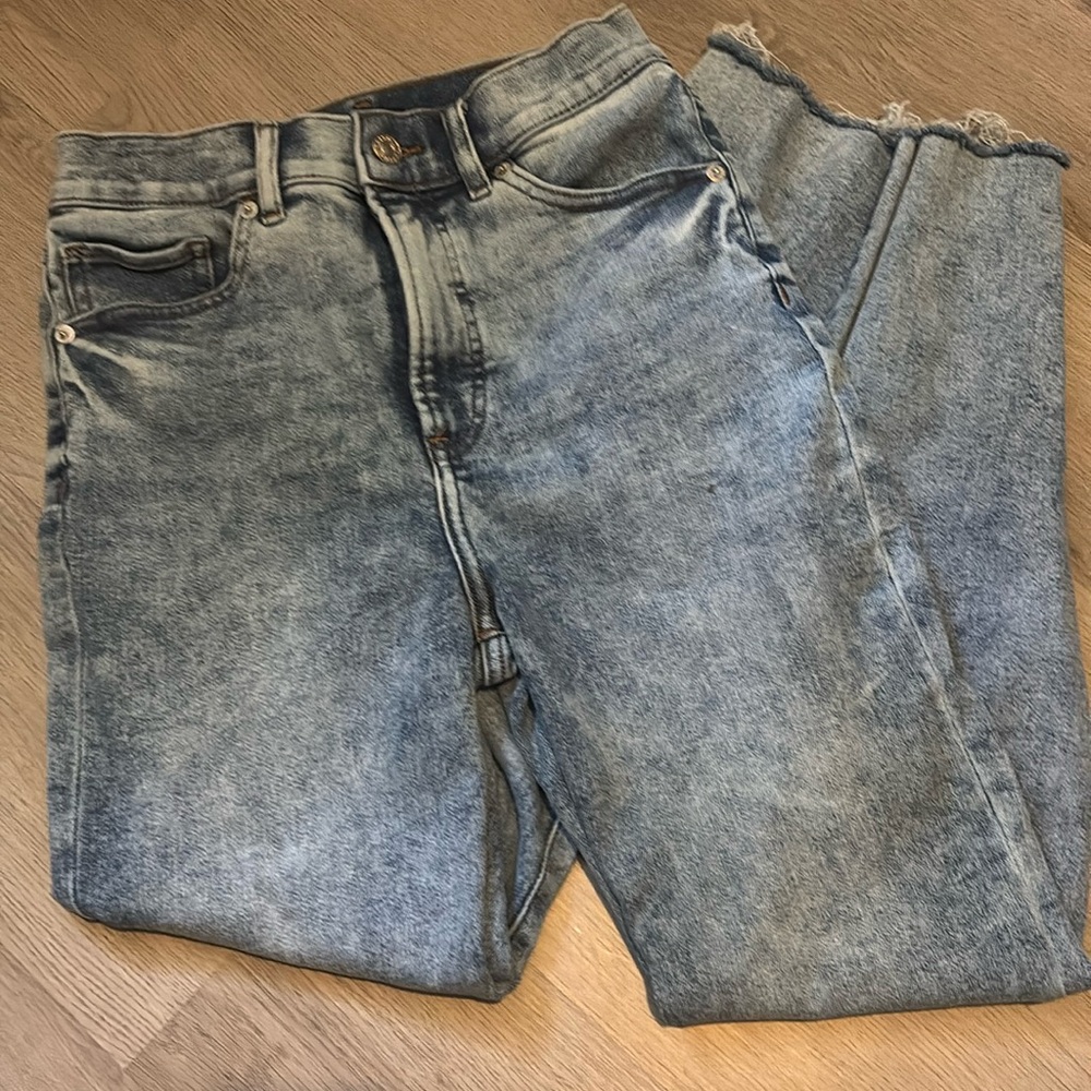 Express Mom Jean - SUPER HIGH RISE - 6 REGULAR